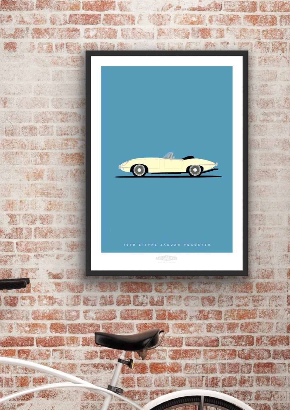 JAGUAR E-TYPE ROADSTER 1970 Cream - The Galaxie Design Classics